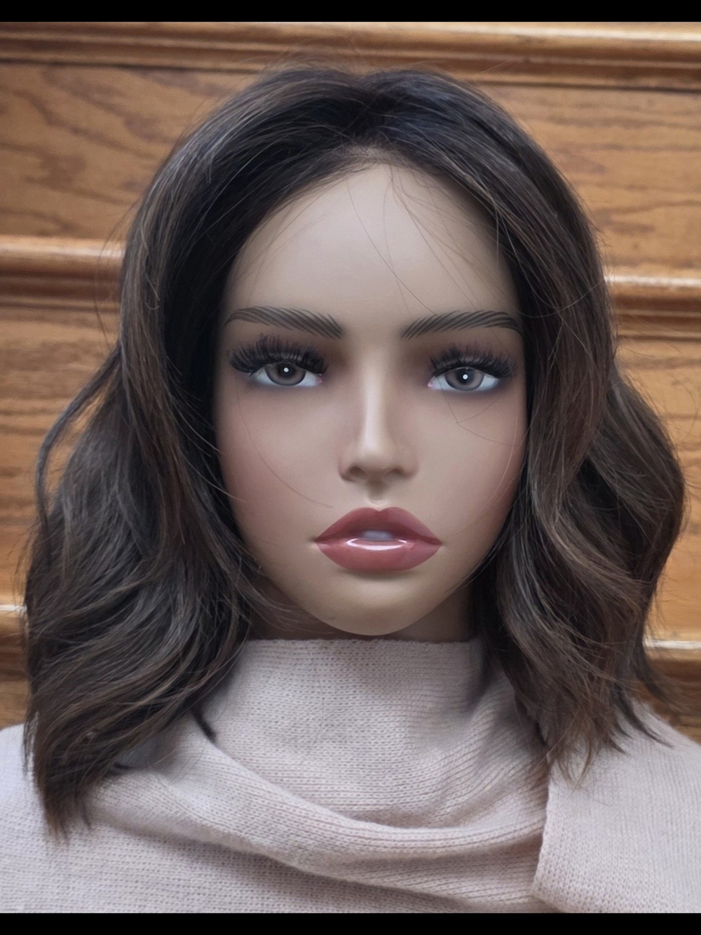 Belle Tress 'Icon Collection' Cyrus In Soft Amber Brown - BNWT